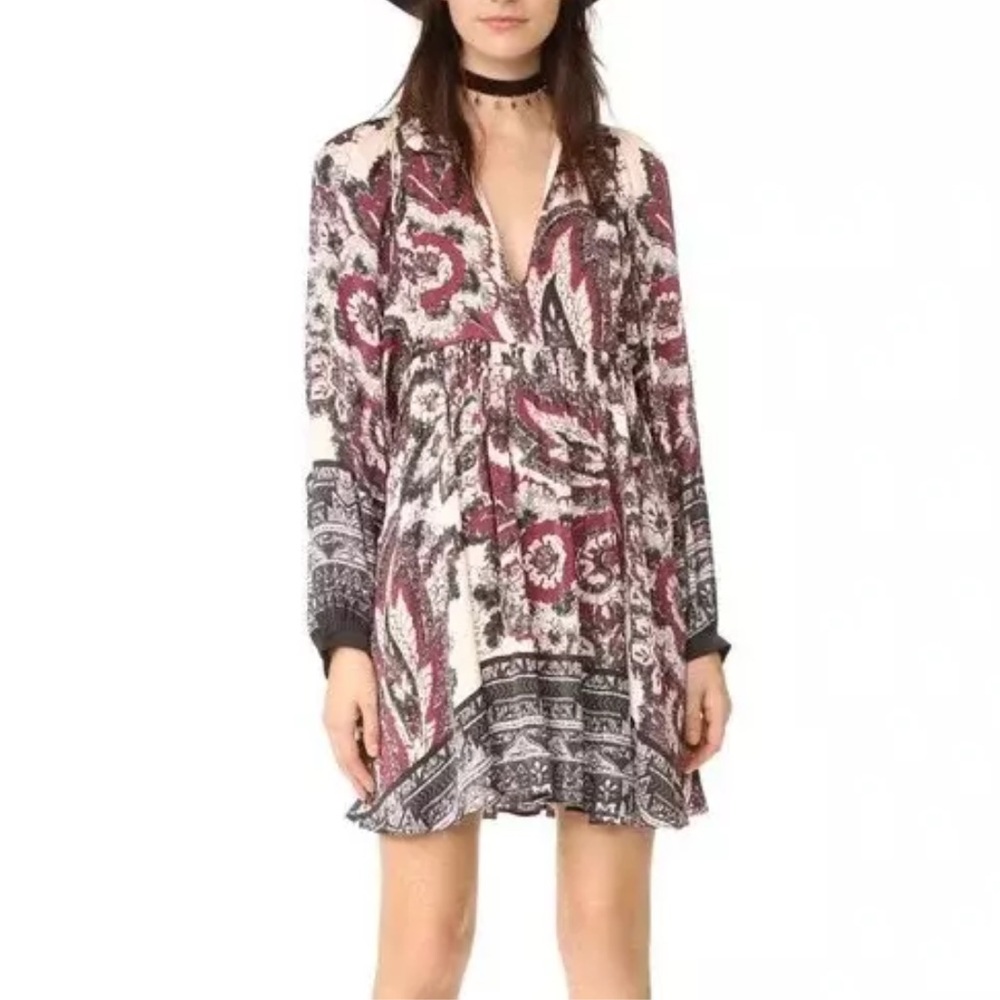 Gorgeous Free People Say You Love Me V-Neck Mini Dress